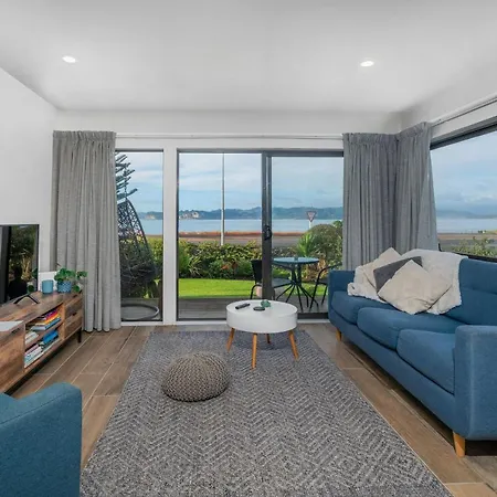 Aqua Soleil Villas Whitianga Exterior photo