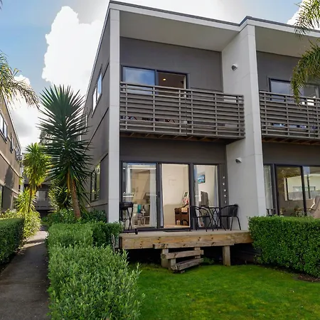 Aqua Soleil Villas Whitianga Exterior photo
