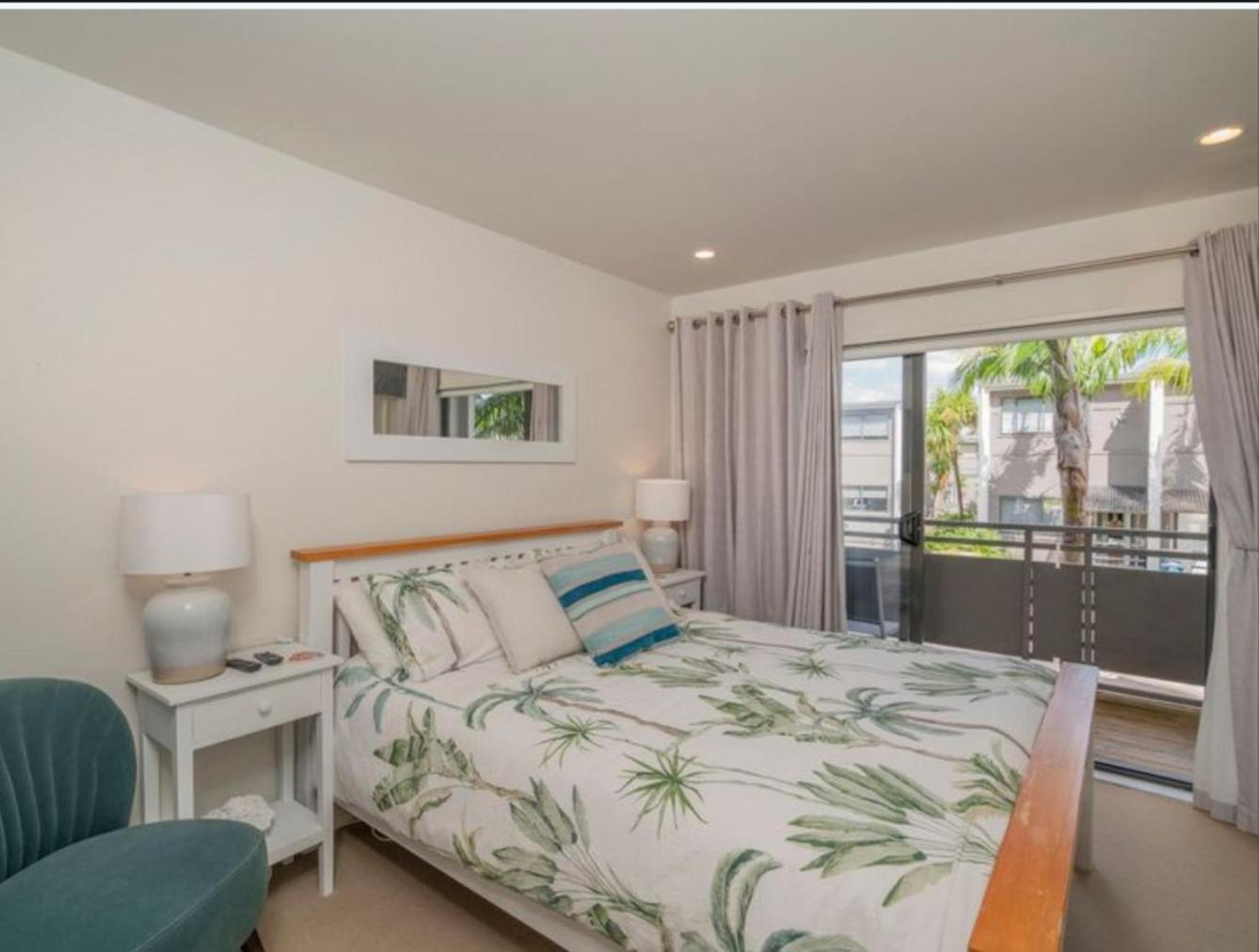 Aqua Soleil Villas *